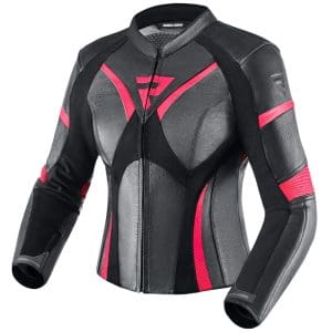 <p><b>Salut!Stiai ca geaca Rebelhorn Rebel vine echipata cu un sistem complet de protectii SAS-TEC lvl 2 la umeri